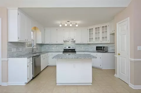 400 Clinton Dr, Garner, NC 27529 photo 7