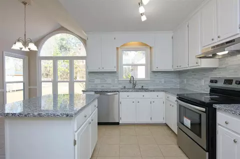 400 Clinton Dr, Garner, NC 27529 photo 8