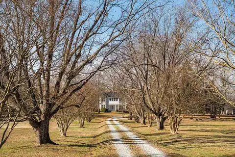 643 John D Winstead Rd, Roxboro, NC 27574 photo 2