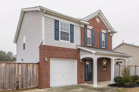 607 Chalcedony Ct, Durham, NC 27703 photo 3