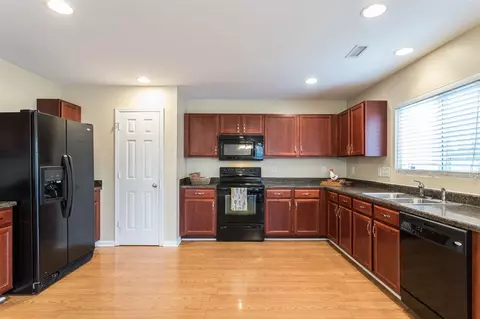 607 Chalcedony Ct, Durham, NC 27703 photo 9