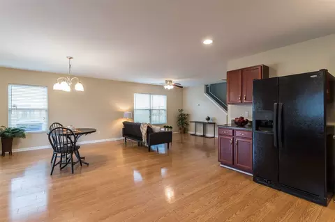 607 Chalcedony Ct, Durham, NC 27703 photo 4