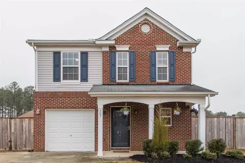 607 Chalcedony Ct, Durham, NC 27703 photo 2