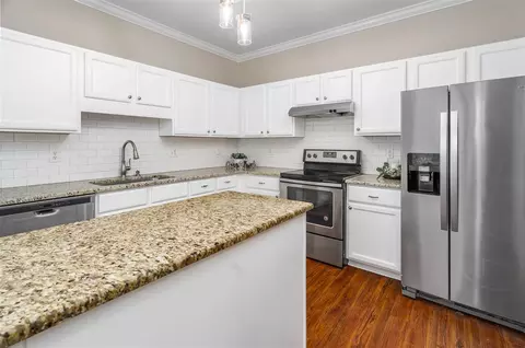 302 Bridgepath Dr, Cary, NC 27513 photo 5
