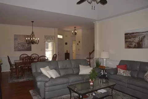 706 Wakehurst Dr, Cary, NC 27519 photo 5