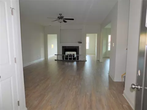 897 Airedale Trl, Garner, NC 27529 photo 5