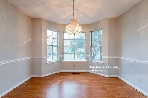 4233 Bluffs Ln, Durham, NC 27712 photo 10