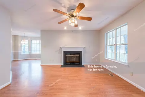 4233 Bluffs Ln, Durham, NC 27712 photo 3