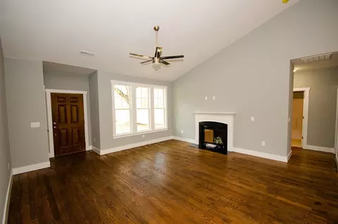 102 Crestview Dr, Durham, NC 27712 photo 20