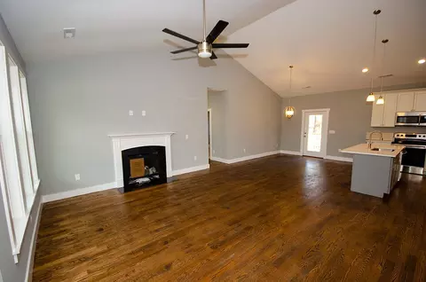 102 Crestview Dr, Durham, NC 27712 photo 19