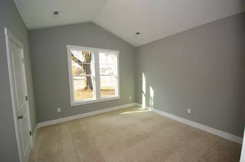 102 Crestview Dr, Durham, NC 27712 photo 16