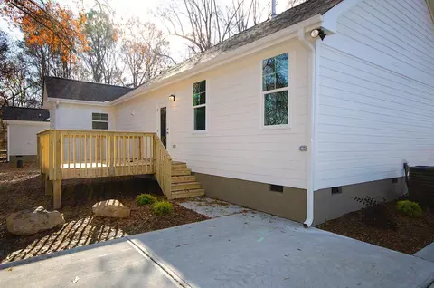 102 Crestview Dr, Durham, NC 27712 photo 26
