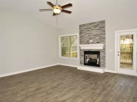 72 Amaryllis Ct, Middlesex, NC 27557 photo 4
