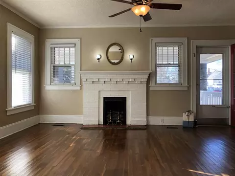 301 E Divine St, Dunn, NC 28334 photo 8