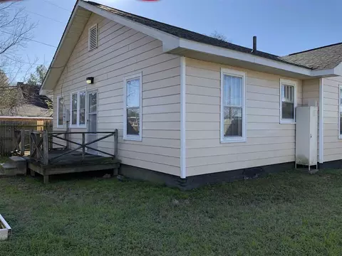 301 E Divine St, Dunn, NC 28334 photo 29