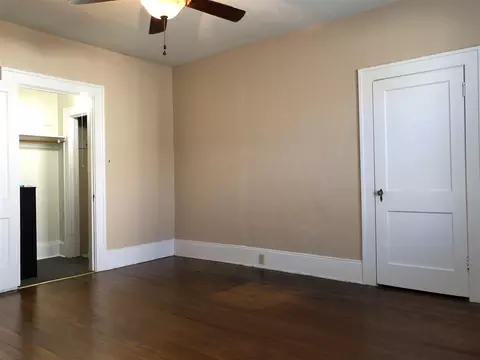 301 E Divine St, Dunn, NC 28334 photo 27