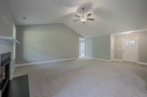 55 Jerome St, Benson, NC 27504 photo 9