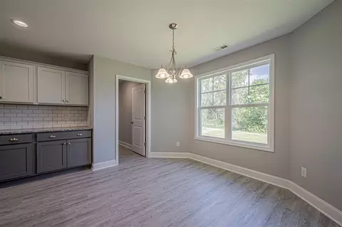 55 Jerome St, Benson, NC 27504 photo 6