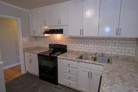 402 Avery St, Garner, NC 27529 photo 14