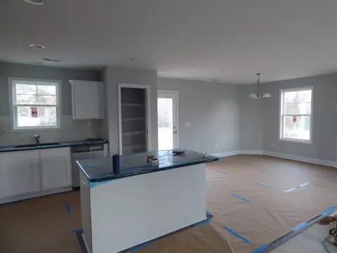 19 Jerome St, Benson, NC 27504 photo 4
