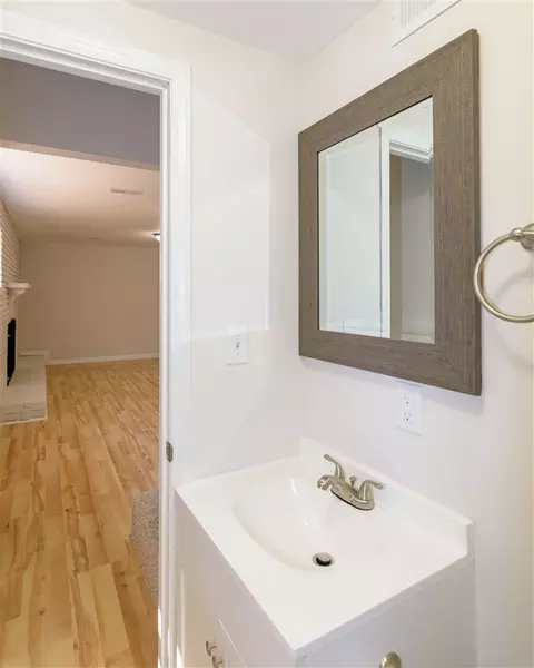 1024 Valmet Dr, Durham, NC 27703 photo 24