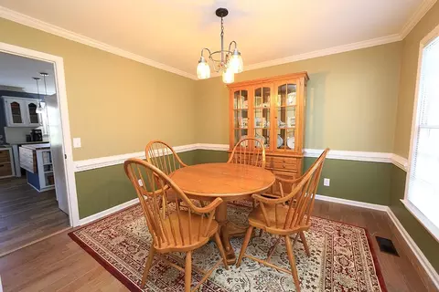 114 E Skyhawk Dr, Cary, NC 27513 photo 4