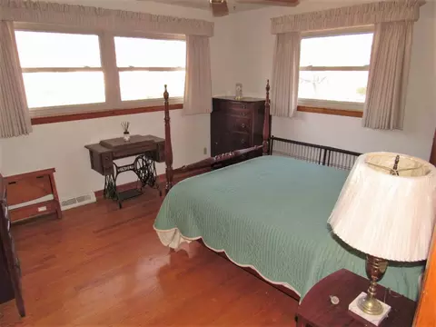 4709 Bennett Memorial Rd, Durham, NC 27705 photo 9
