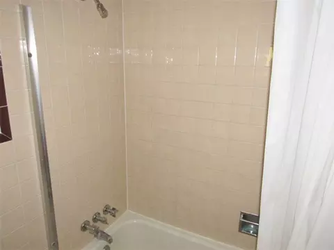 4709 Bennett Memorial Rd, Durham, NC 27705 photo 15