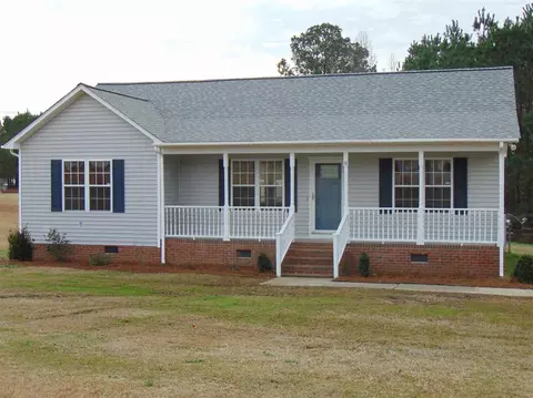4516 Johns Ct, Benson, NC 27504 photo 1