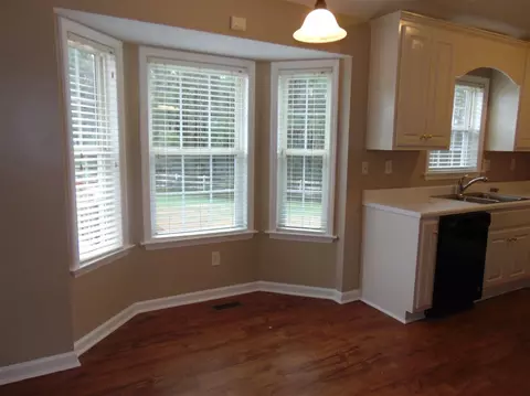 4516 Johns Ct, Benson, NC 27504 photo 7