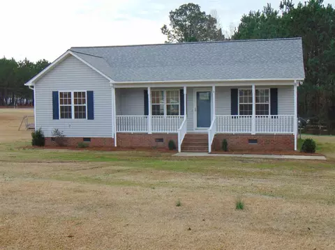 4516 Johns Ct, Benson, NC 27504 photo 2