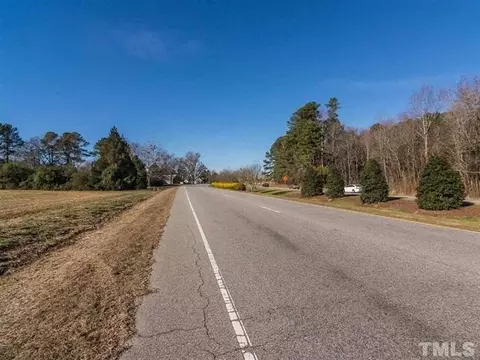 537 Eagle Rock Rd, Wendell, NC 27591 photo 2