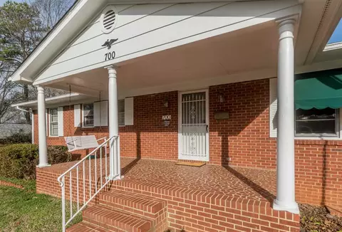 700 Curtiss Dr, Garner, NC 27529 photo 2