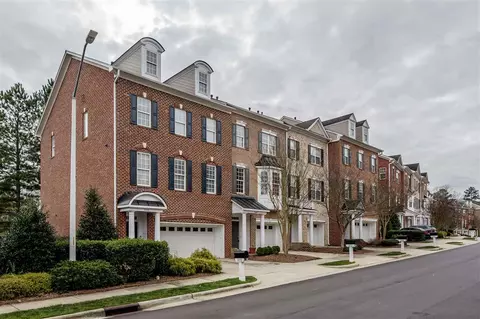 368 Bridgegate Dr, Cary, NC 27519 photo 2