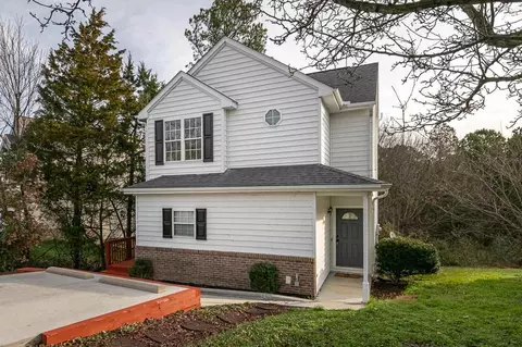 13 Forest Creek Dr, Durham, NC 27713 photo 3