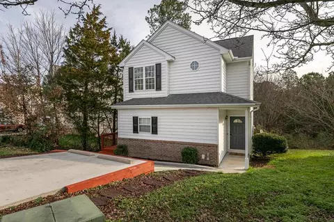 13 Forest Creek Dr, Durham, NC 27713 photo 2