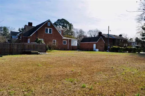 316 E Davis St, Smithfield, NC 27577 photo 6