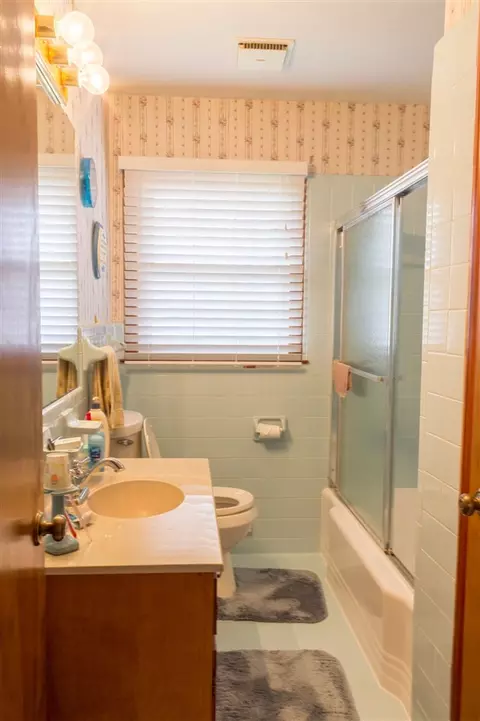 703 Ralph Dr, Cary, NC 27511 photo 11