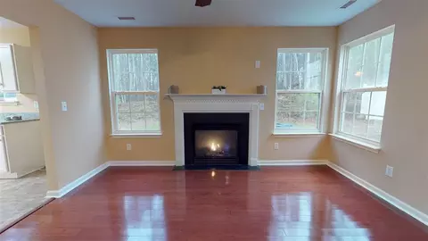 414 Summer Breeze Dr, Durham, NC 27704 photo 4