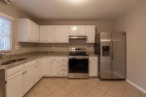 1517 Rowemont Dr, Durham, NC 27705 photo 9
