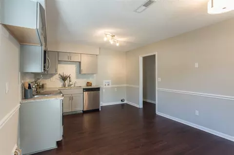 608 Piper St, Durham, NC 27704 photo 8