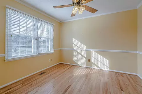15 Ormond Ln, Selma, NC 27576 photo 6
