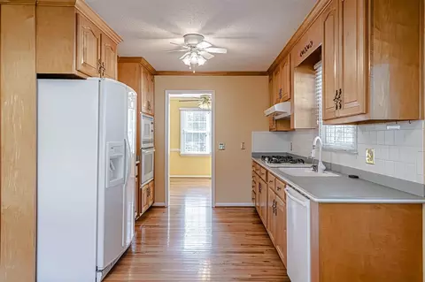 15 Ormond Ln, Selma, NC 27576 photo 8