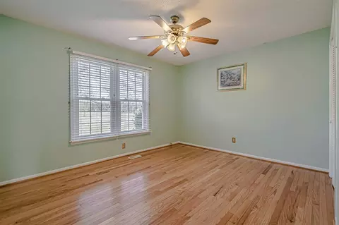 15 Ormond Ln, Selma, NC 27576 photo 17
