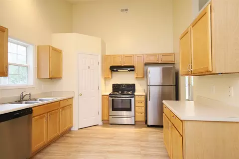 2630 Stadium Dr, Durham, NC 27704 photo 9