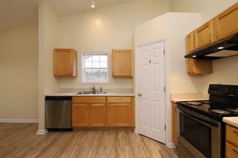 2630 Stadium Dr, Durham, NC 27704 photo 10