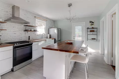 902 Green St, Durham, NC 27701 photo 4