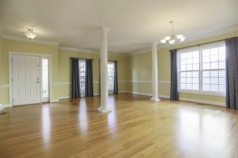 1009 Bellenden Dr, Durham, NC 27713 photo 2