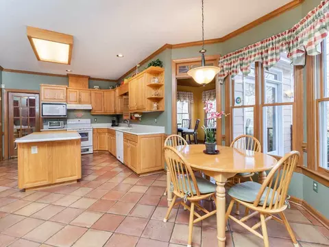 110 Windfall Ct, Cary, NC 27518 photo 12
