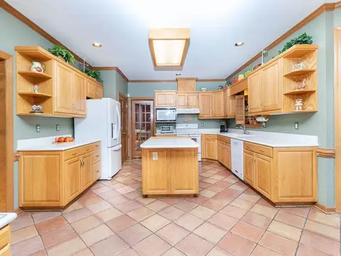 110 Windfall Ct, Cary, NC 27518 photo 13